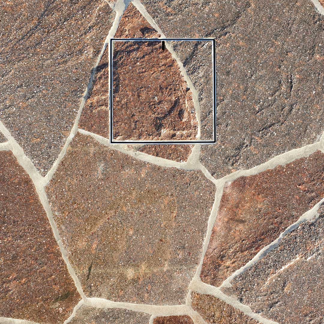 HIDE drain cover with crazy paved inlay to match surrounds