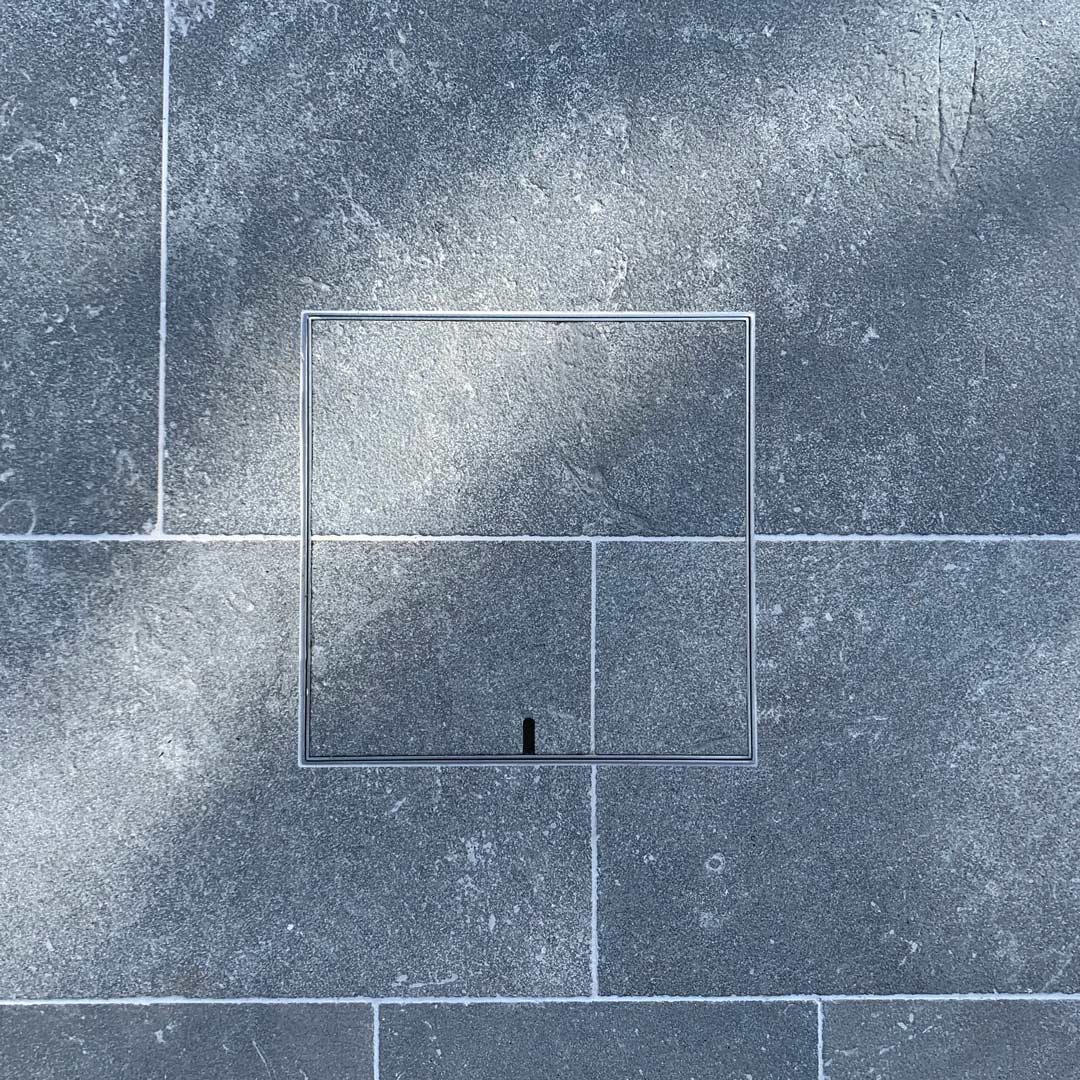 HIDE Access Cover showing dark porcelain tile used as infill