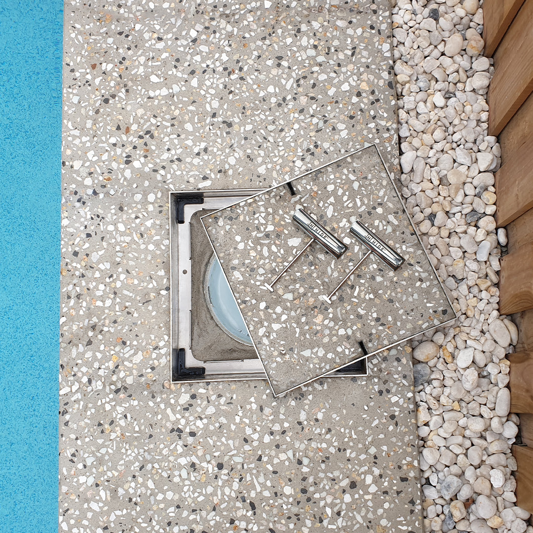 HIDE Concrete Cover with 2 safety keys to open it